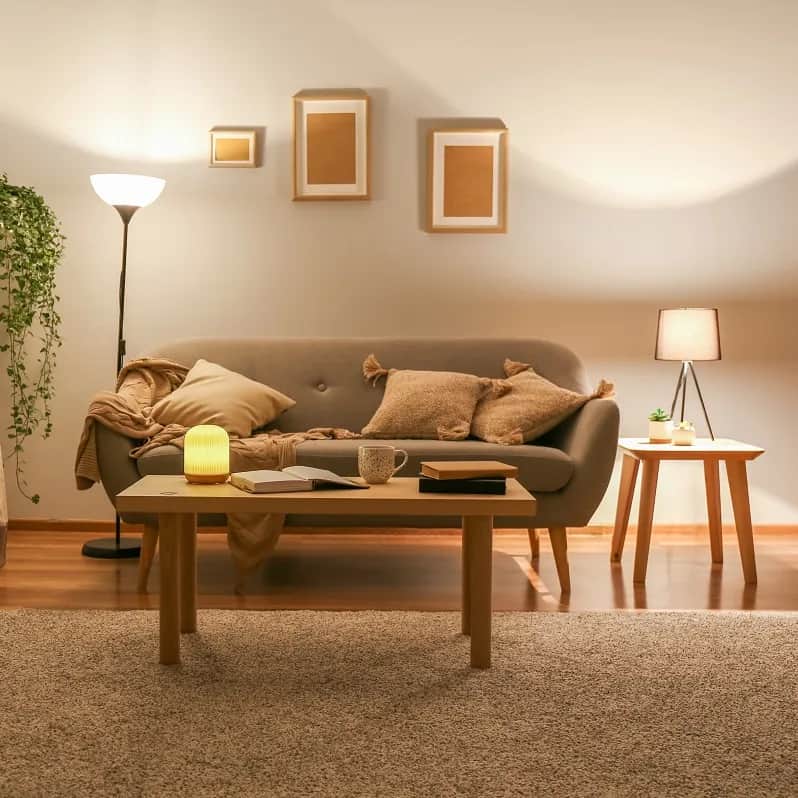 Jak dobrze oświetlić niskie pomieszczenie i uniknąć wrażenia ciasnoty